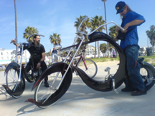 Custom bicycle is an appearance of the bike which has been modified by the 